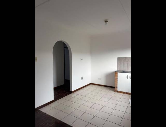 2 BEDROOM PROPERTY TO RENT IN SPRINGFIELD